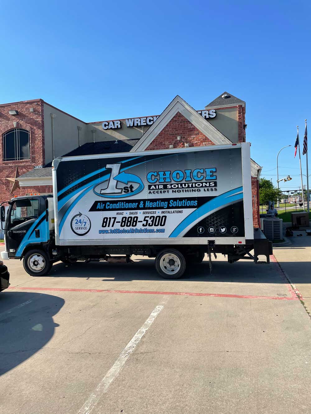 Plumbing Service Truck in Fort Worth, TX